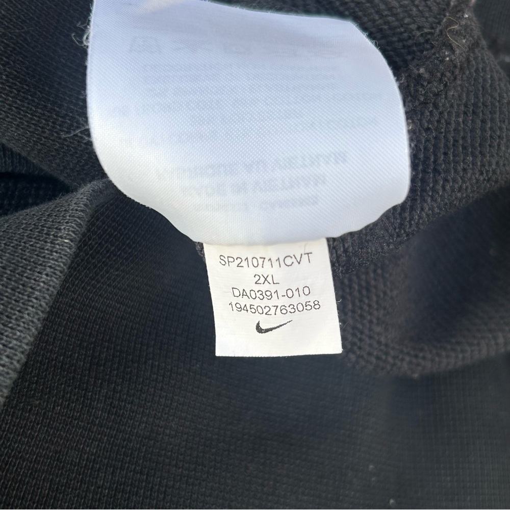 Nike Men's Black Sweater with Red and Blue Accents - Picture 9 of 10